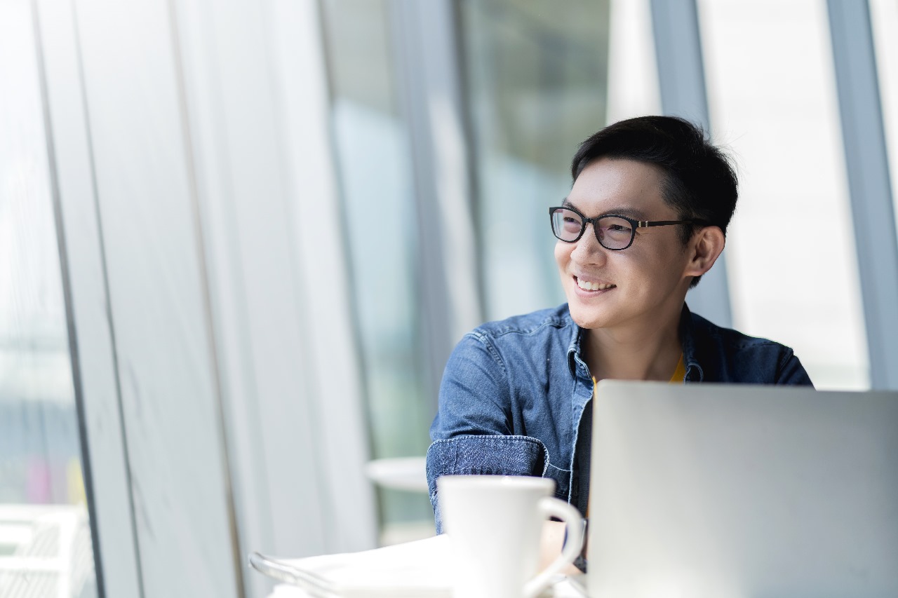 Tips Membuat Lebih Bahagia Menekuni Pekerjaan